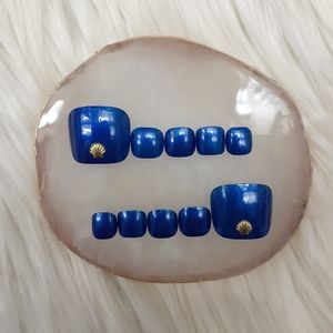 Blue Seashell Handmade Press on Toenails